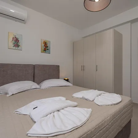 Zenith White Elegant 1 Villa *