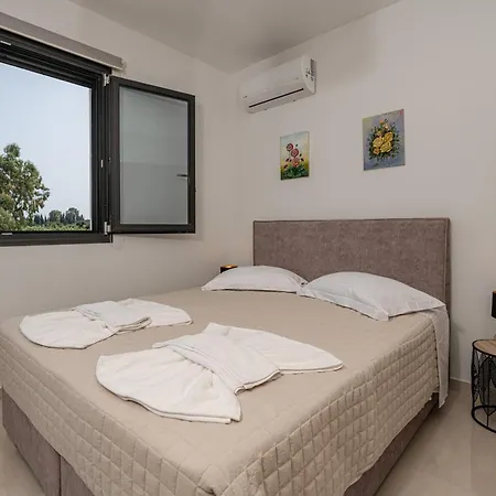 Zenith White Elegant 1 Villa